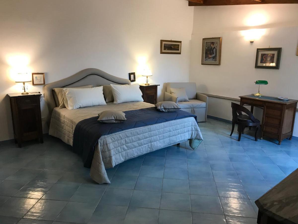 Resort Ferrara Villa Multa Quies Massa Lubrense Exterior foto